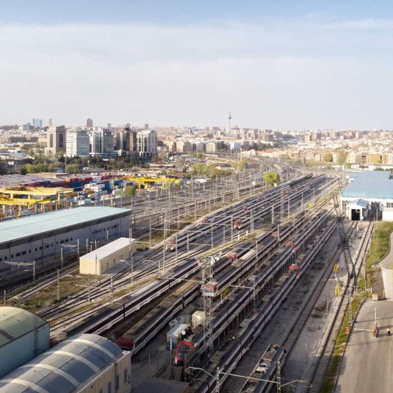 trains-railways-aerial-view_optimized